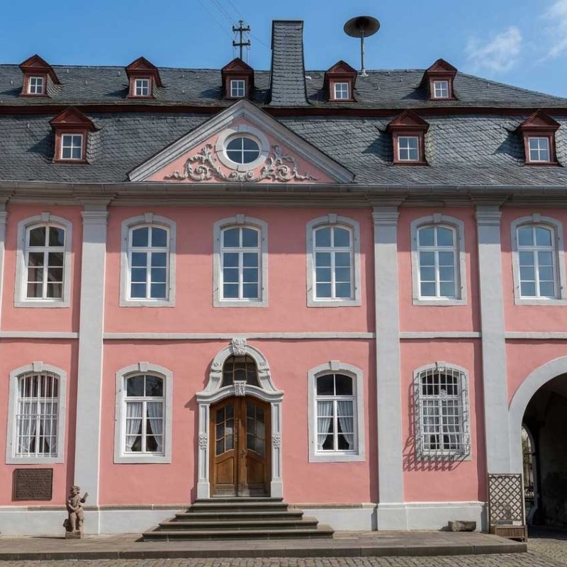 Außenanicht_Burghaus